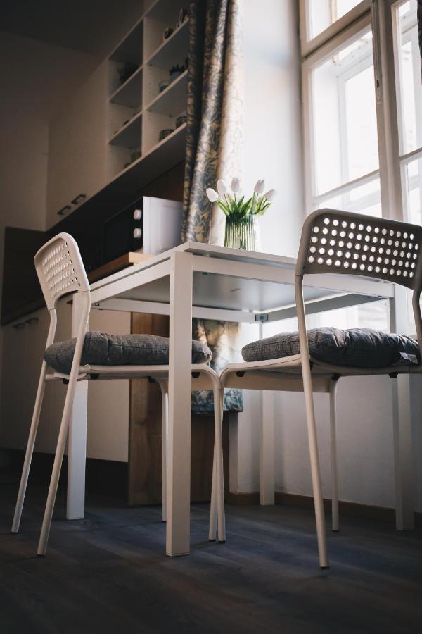 ショプロンStudio77 Apartmanアパートメント エクステリア 写真
